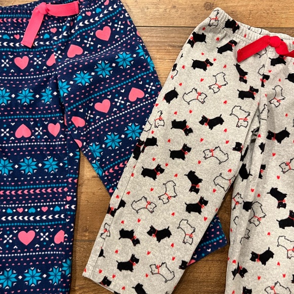 Bundle of 2 Carter’s Pajama Bottoms, Size 3T - Picture 2 of 8